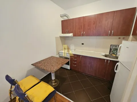 Rent, studio apartment, 26m², Bulevar Oslobodjenja, Novi Sad Sve Podlokacije - image 8