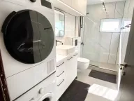 Rent, two bedroom apartment, 93m², Petrovac, Budva - image 2