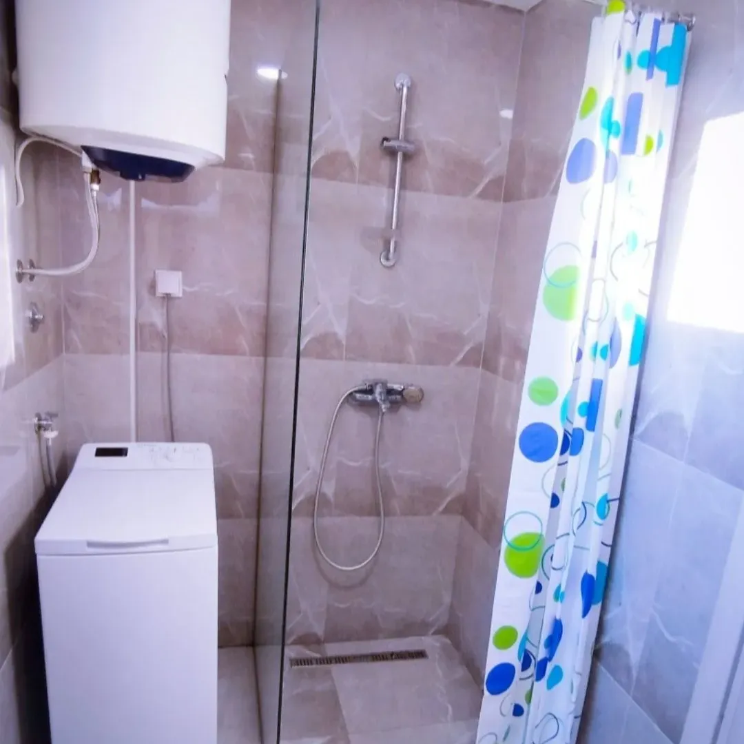 Izdavanje, jednosoban stan, 46m², Meljine, Herceg Novi