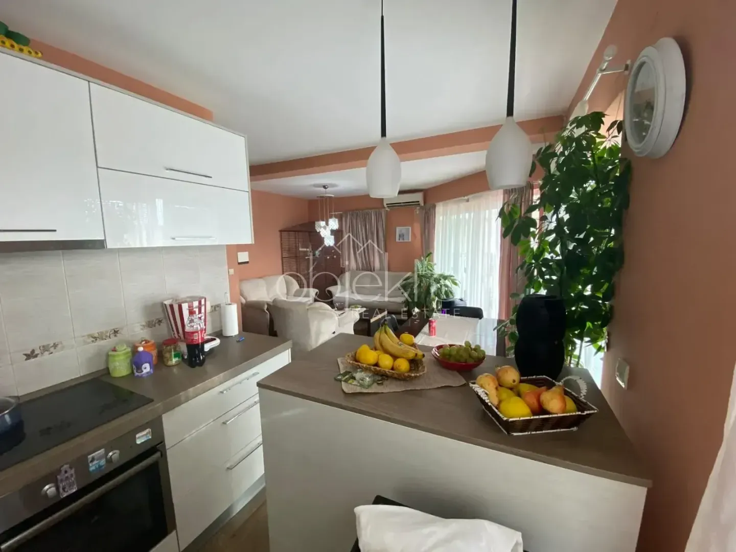 Prodaja, dvosoban stan, 80m², Kotor, Crna Gora