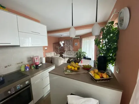 Prodaja, dvosoban stan, 80m², Kotor, Crna Gora - image 3