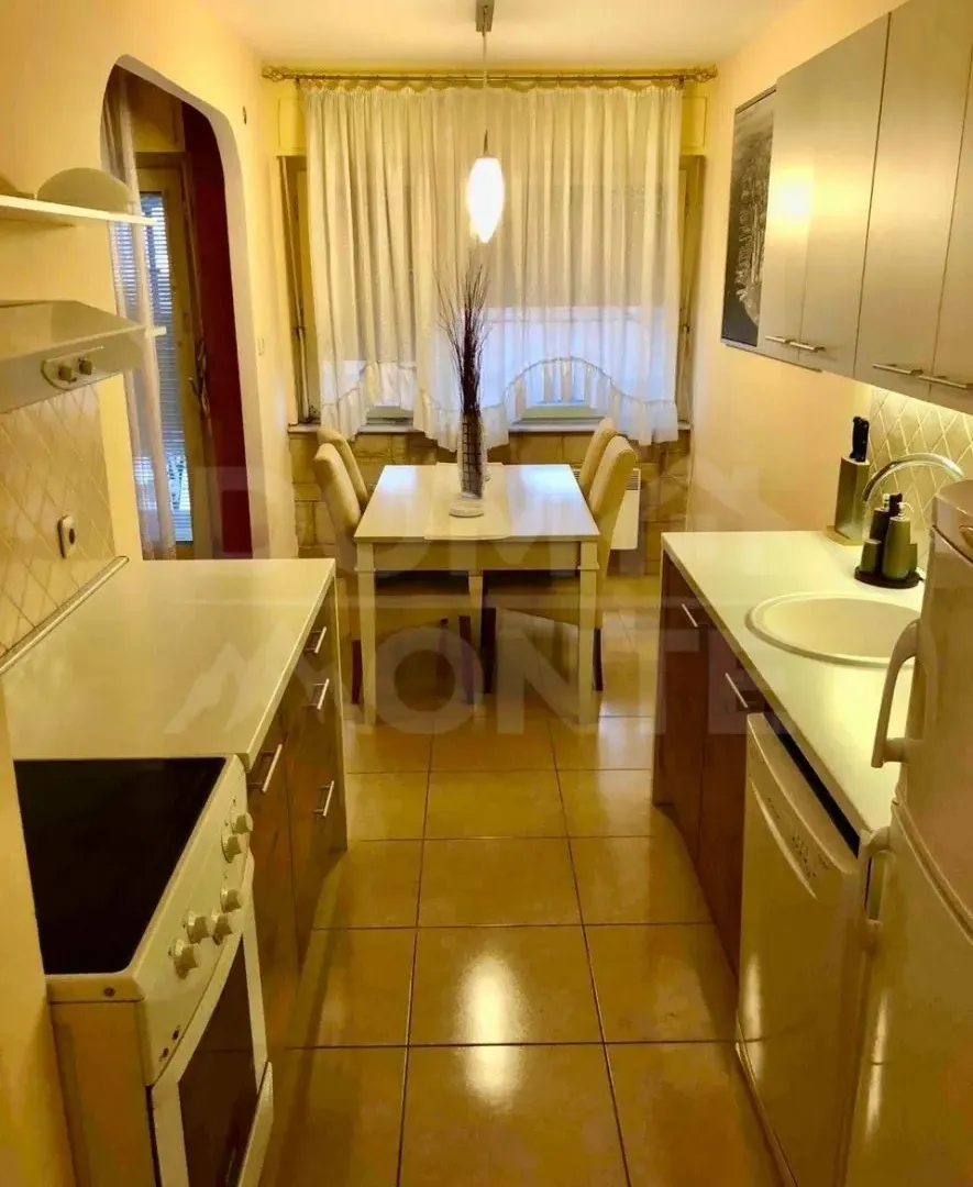 Rent, two bedroom apartment, 70m², Tivat, Crna Gora