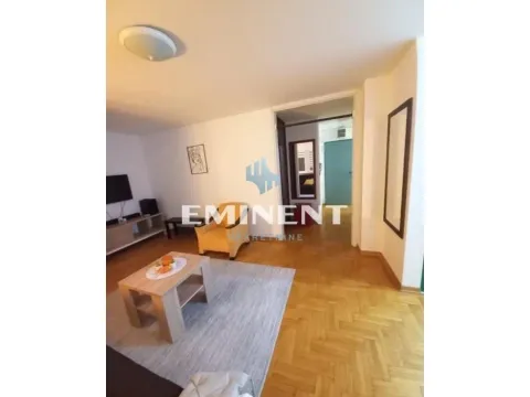 Izdavanje, dvosoban stan, 56m², Novi Beograd Blok 45, Novi Beograd Sve Podlokacije - image 2
