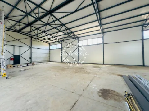 Izdavanje, poslovni prostor, 540m², Desimirovac, Kragujevac - image 10