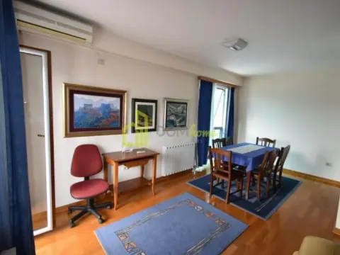 Izdavanje, trosoban stan, 117m², Preko Morače, Podgorica - image 20