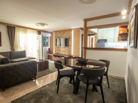 Prodaja, dvosoban stan, 72m², Centar, Budva - image 2