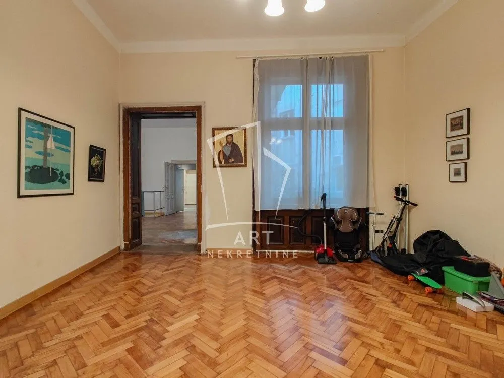 Sale, three bedroom apartment, 160m², Tolicin Venac, Beograd