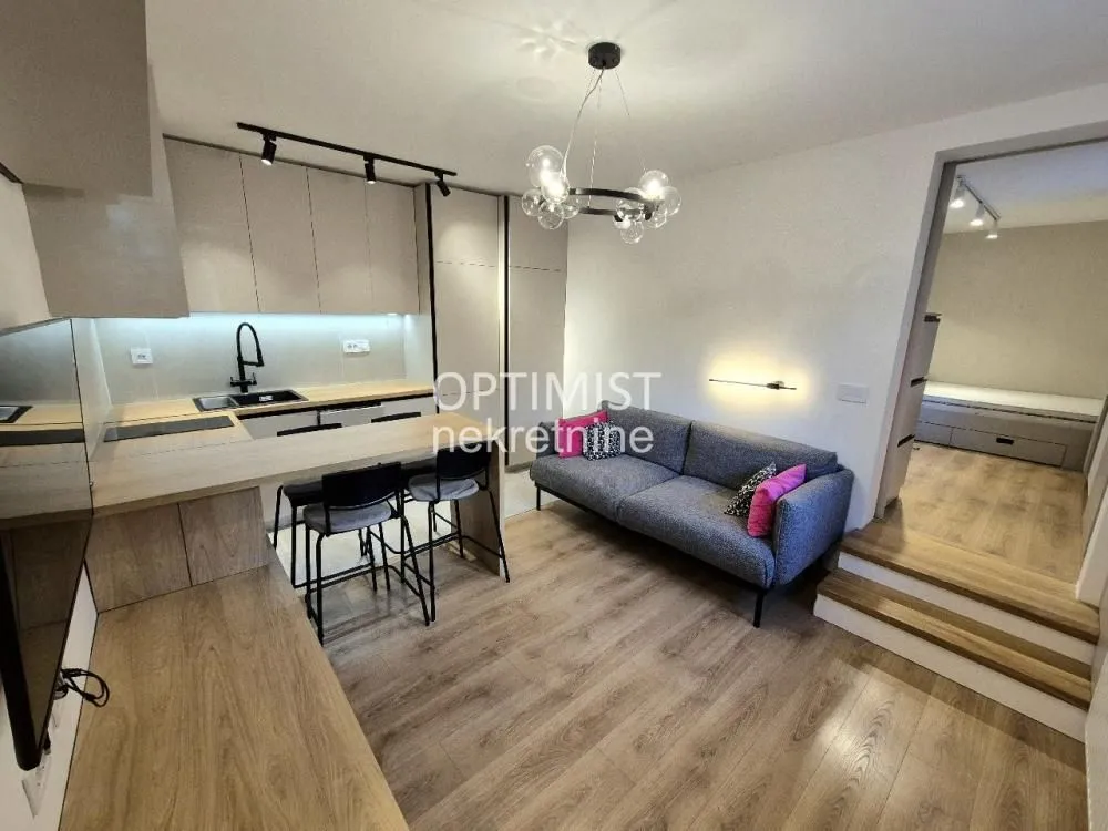 Rent, two bedroom apartment, 50m², Čukarica, Beograd