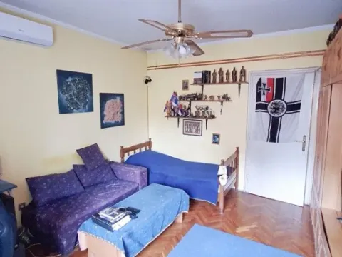 Prodaja, stan, 73m², Slavija, Vračar Sve Podlokacije - image 4