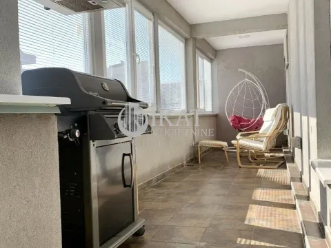 Prodaja, četvorosoban stan, 160m², Lion, Zvezdara Sve Podlokacije - image 11