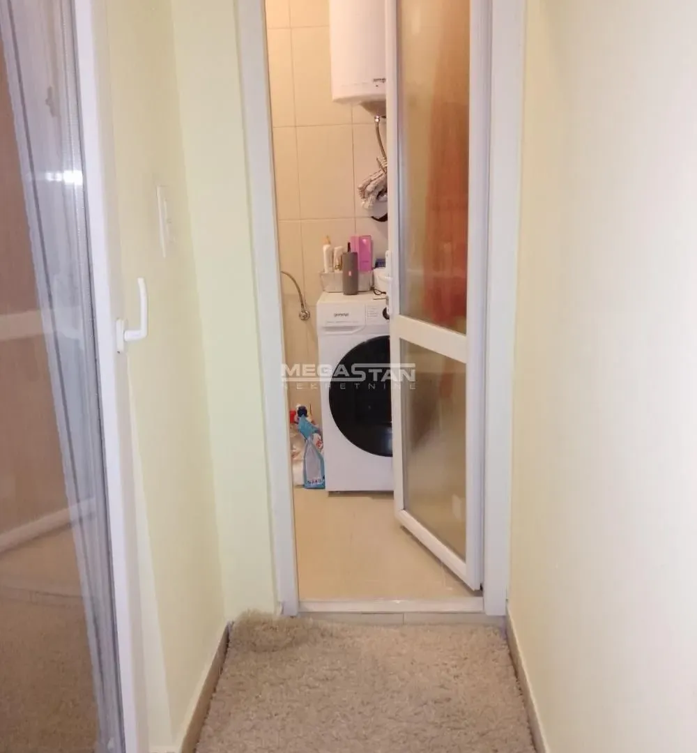 Sale, one bedroom apartment, 30m², Uciteljsko Naselje, Zvezdara Sve Podlokacije