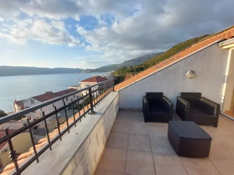 Rent, two bedroom apartment, 80m², Kumbor, Herceg Novi - image 20