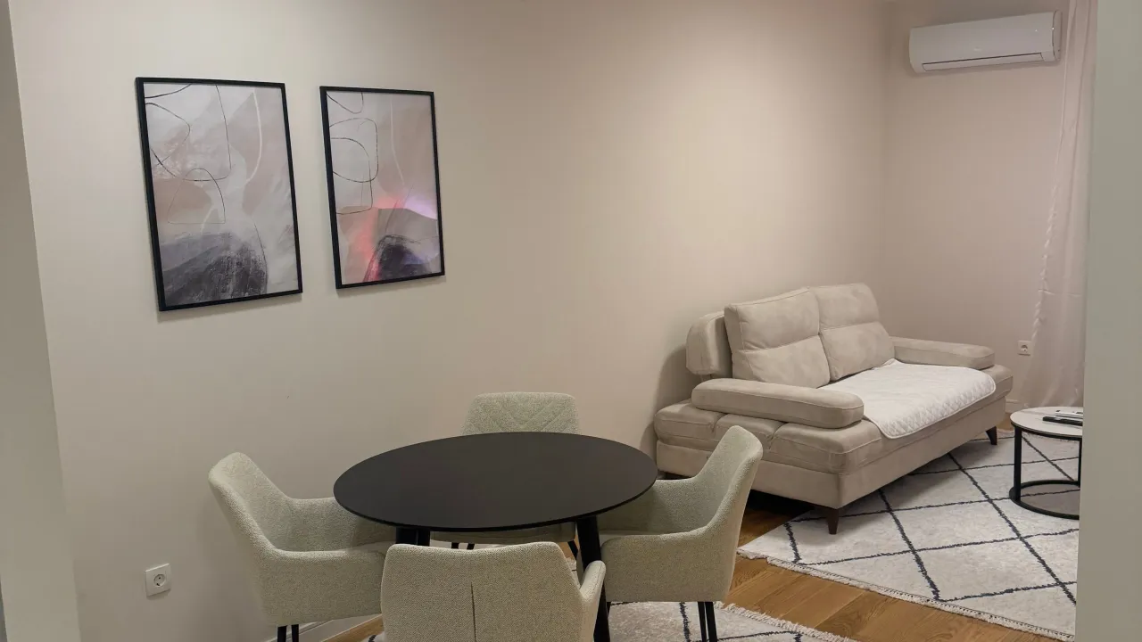 Rent, one bedroom apartment, 43m², Central Point, Podgorica