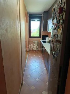 Prodaja, trosoban stan, 88m², Labudovo Brdo, Beograd - image 7