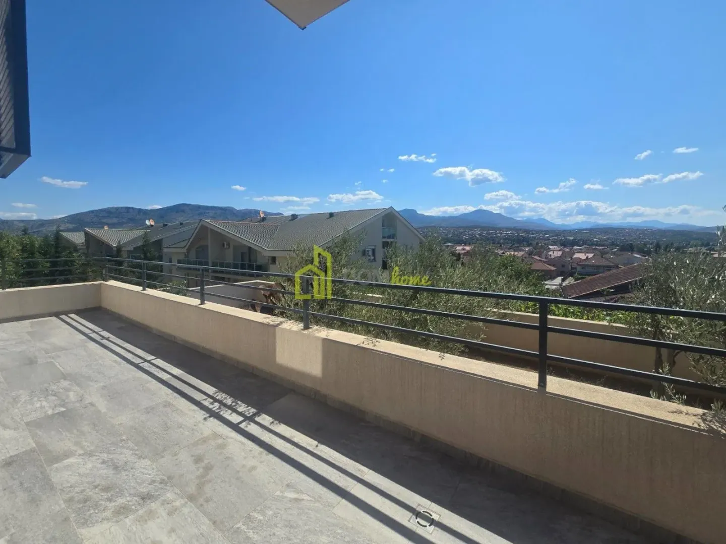 Rent, two bedroom apartment, 75m², Gorica C, Podgorica