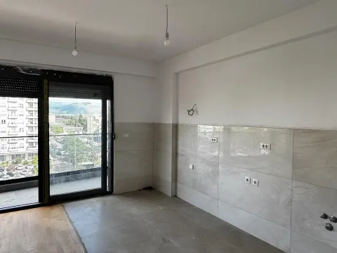 Sale, two bedroom apartment, 91m², Pobrežje, Podgorica - image 4