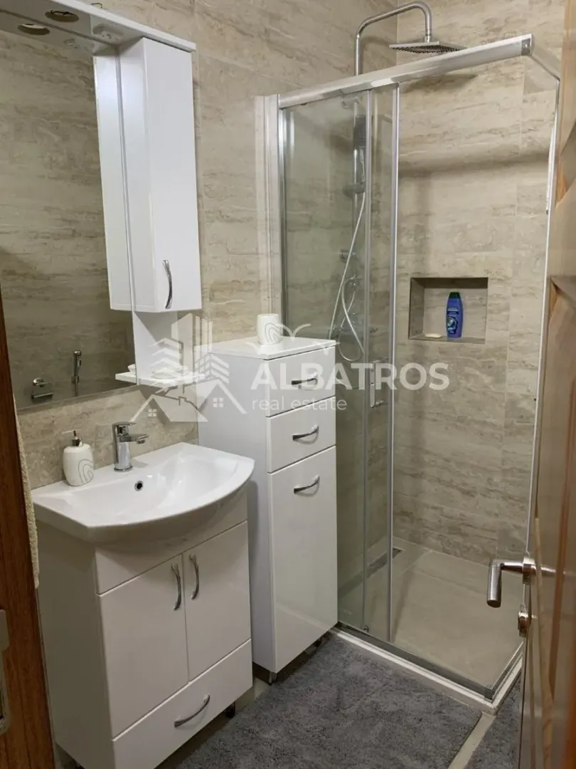 Rent, two bedroom apartment, 70m², Marovići, Bar