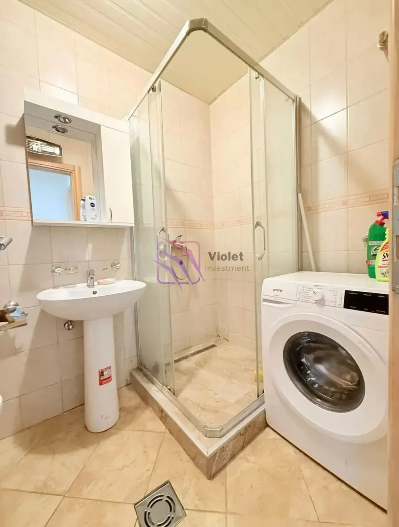 Izdavanje, jednosoban stan, 38m², Stari Aerodrom, Podgorica