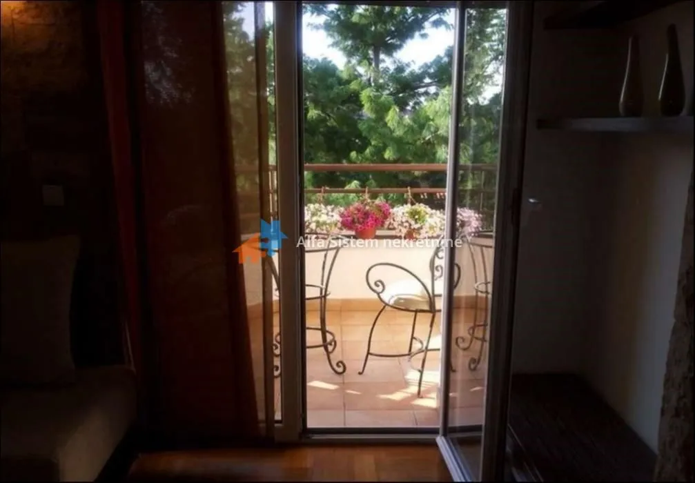 Rent, two bedroom apartment, 55m², Voždovac Sve Podlokacije, Beograd
