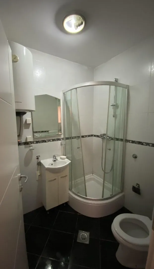 Izdavanje, jednosoban stan, 50m², Zabjelo, Podgorica