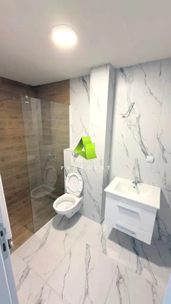 Prodaja, dvosoban stan, 73m², Pantelej, Niš
