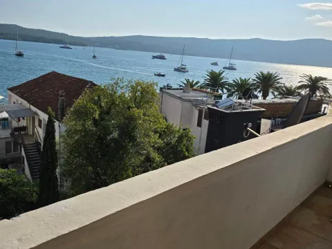 Rent, one bedroom apartment, 50m², Centar, Tivat - image 11