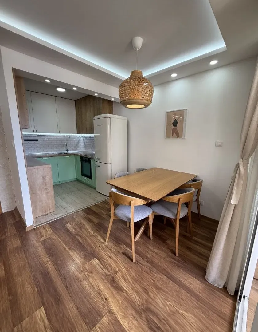 Sale, three bedroom apartment, 89m², Pejton, Podgorica