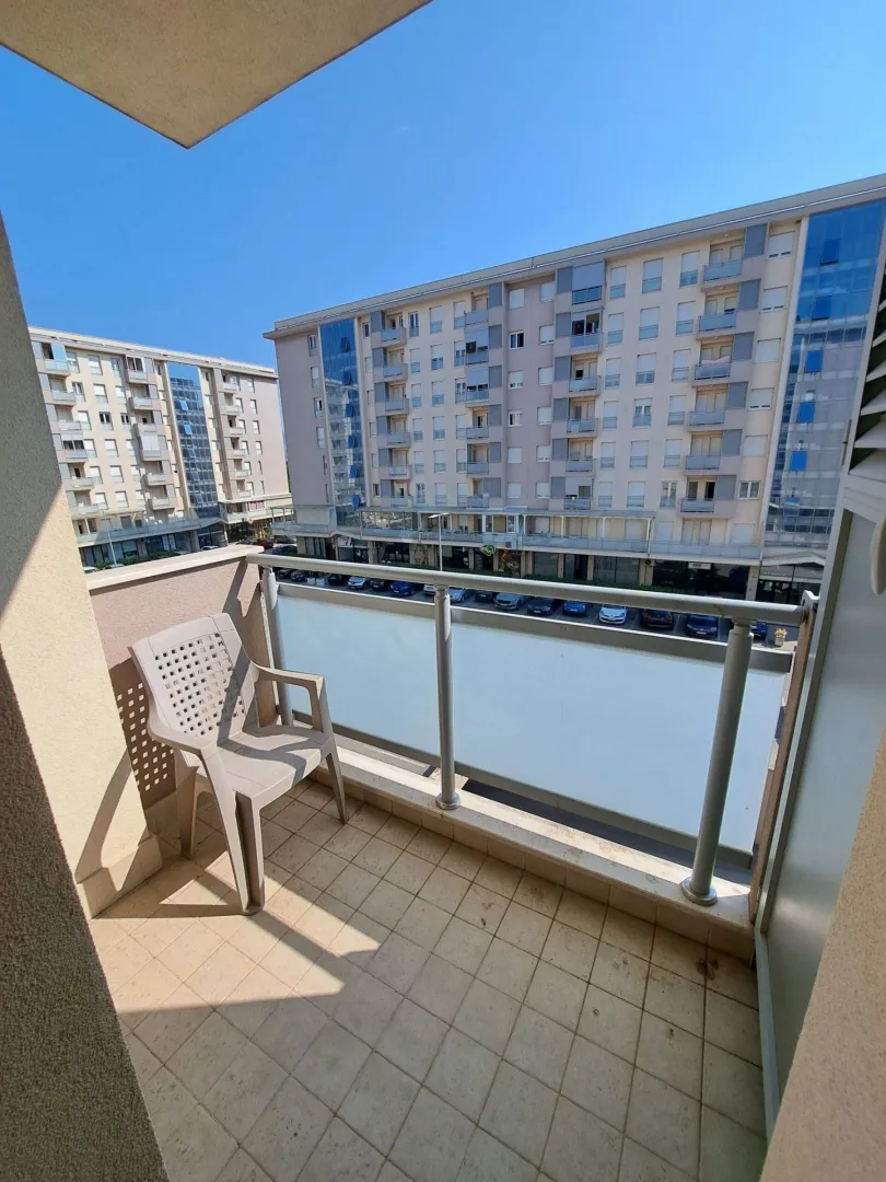 Rent, one bedroom apartment, 45m², City Kvart, Podgorica