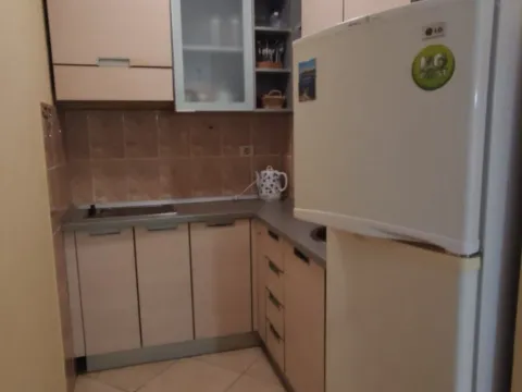 Izdavanje, jednosoban stan, 43m², Bečići, Budva - image 5