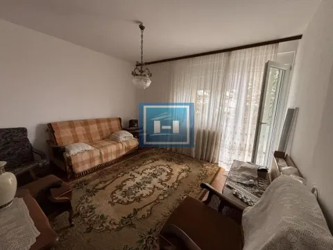Izdavanje, dvosoban stan, 56m², Sarina Medja, Jagodina - image 1