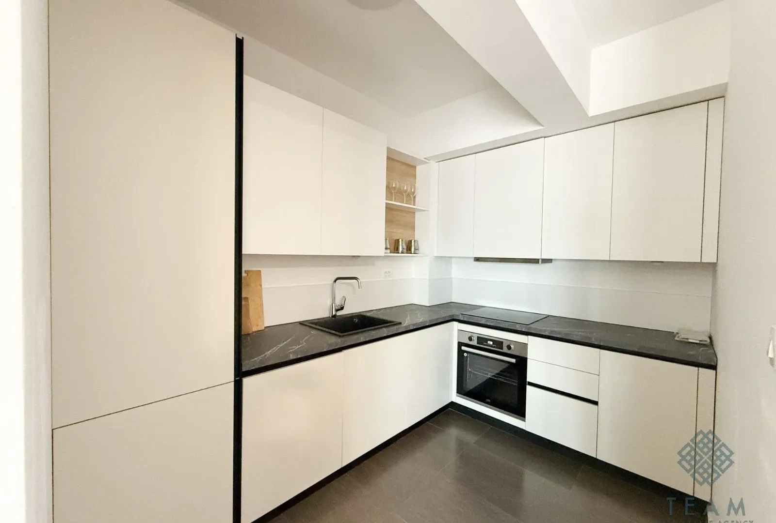 Rent, four bedroom apartment, 125m², Master Kvart, Podgorica