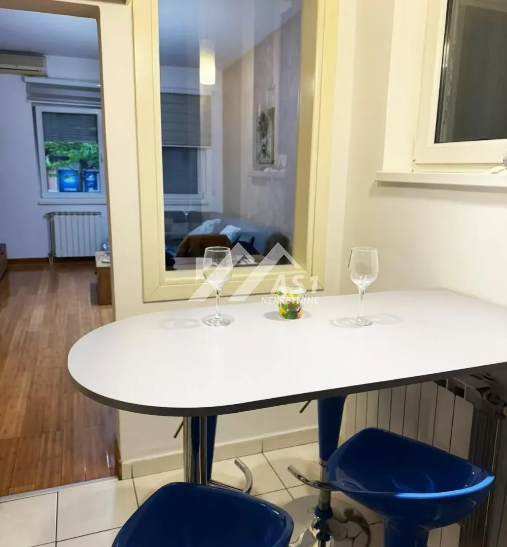 Rent, two bedroom apartment, 53m², Banatić, Novi Sad Sve Podlokacije