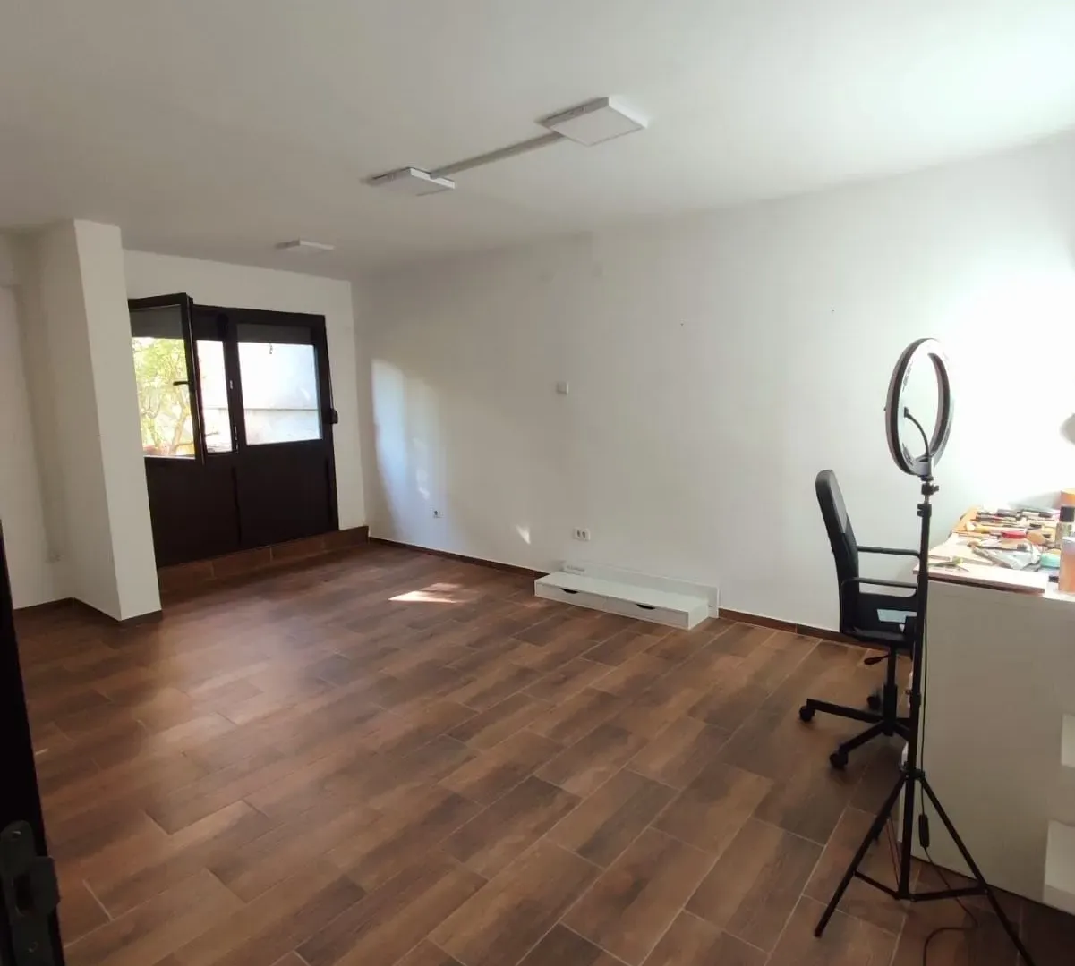 Rent, office space, 80m², Blok 5, Podgorica