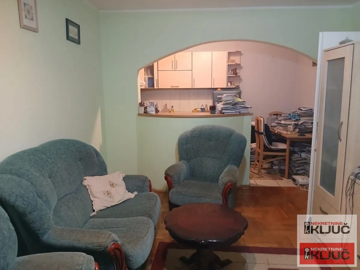 Prodaja, dvosoban stan, 54m², Nova Detelinara, Novi Sad Sve Podlokacije