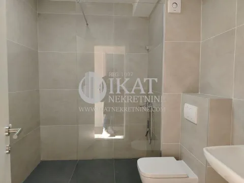 Prodaja, četvorosoban stan, 72m², Vračar Sve Podlokacije, Beograd - image 5