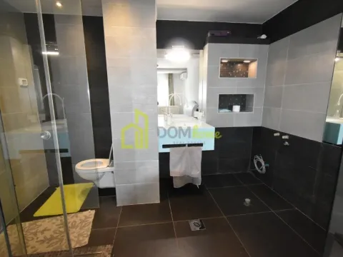 Izdavanje, jednosoban stan, 68m², City Kvart, Podgorica - image 11