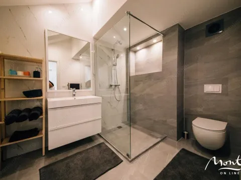 Prodaja, dvosoban stan, 85m², Tivat, Crna Gora - image 9