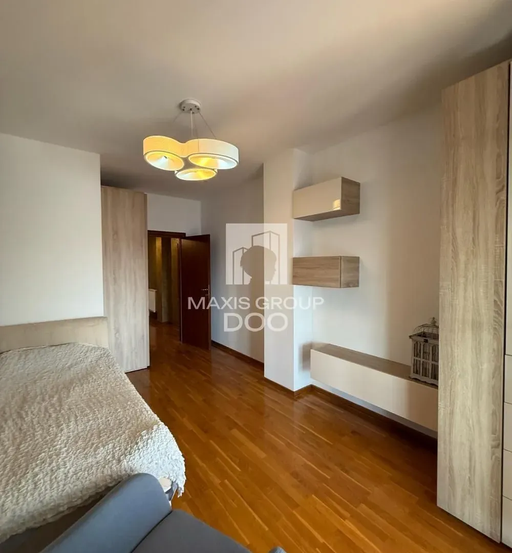 Sale, apartment, 108m², Skojevsko Naselje, Beograd