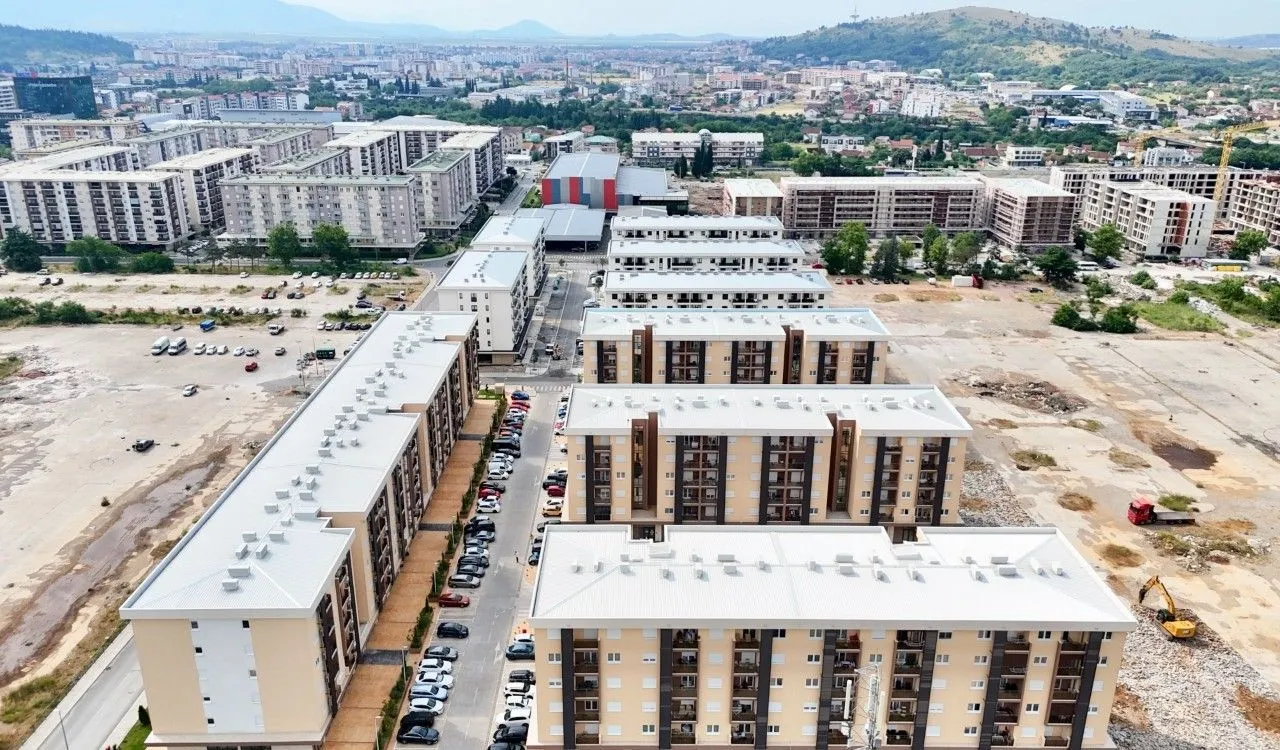 Rent, office space, 120m², City Kvart, Podgorica