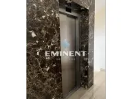 Izdavanje, četvorosoban stan, 155m², Senjak, Beograd - image 17