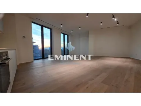 Prodaja, trosoban stan, 103m², Stari Grad, Beograd - image 1