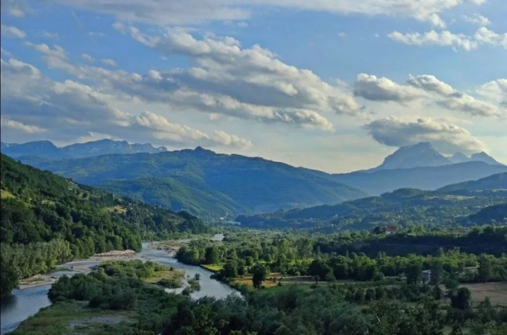 Prodaja, kuća, 120m², Gračanica, Andrijevica