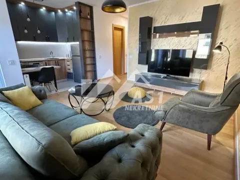 Rent, two bedroom apartment, 50m², Centar, Novi Sad - image 1