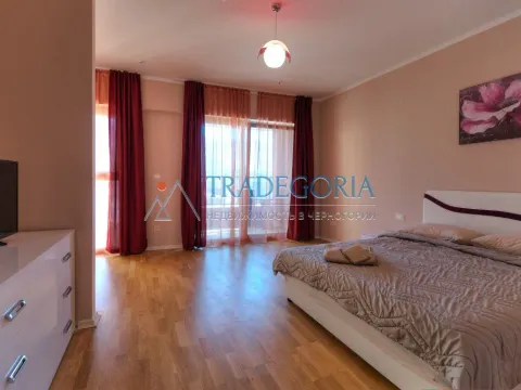 Prodaja, trosoban stan, 149m², Budva, Crna Gora - image 8
