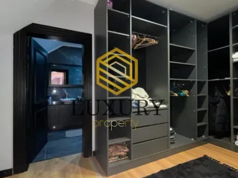 Izdavanje, kuća, 380m², Zeta, Podgorica - image 3