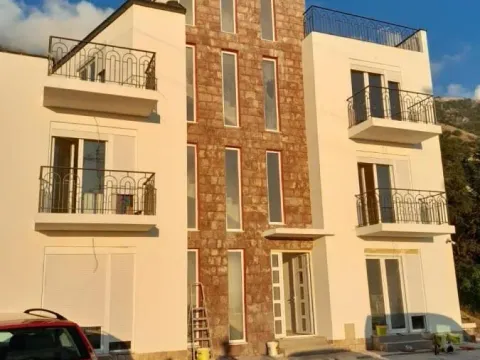 Prodaja, kuća, 360m², Sutomore, Bar - image 1