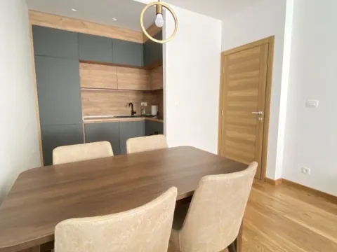 Izdavanje, jednosoban stan, 47m², City Kvart, Podgorica - image 2