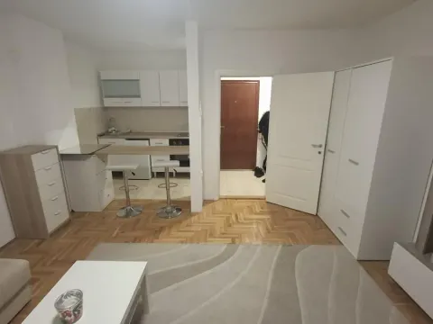 Sale, studio apartment, 29m², Podbara, Novi Sad Sve Podlokacije - image 5