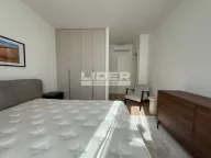 Izdavanje, trosoban stan, 86m², Savski Venac, Beograd - image 13