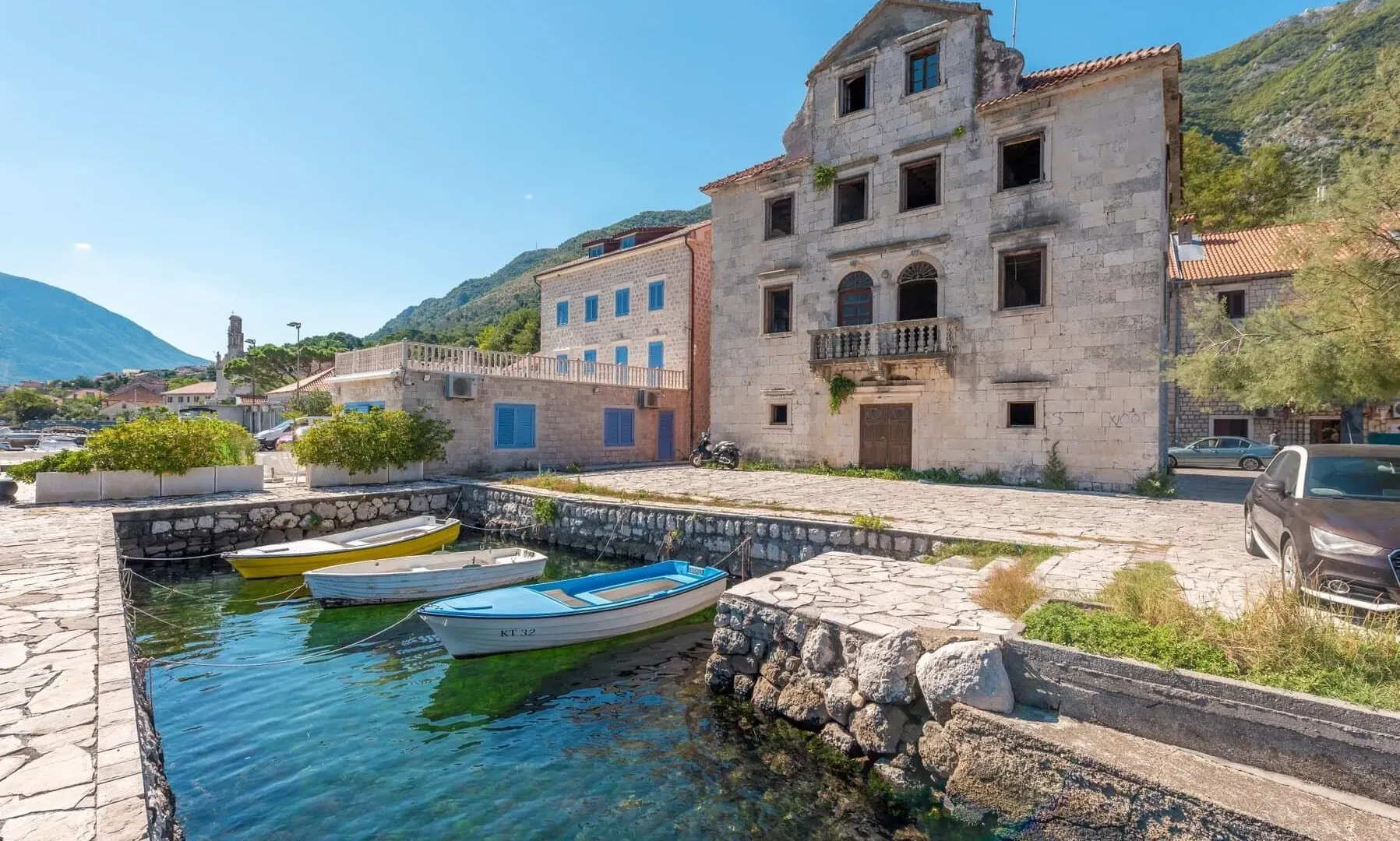 Sale, house, 424m², Prčanj, Kotor